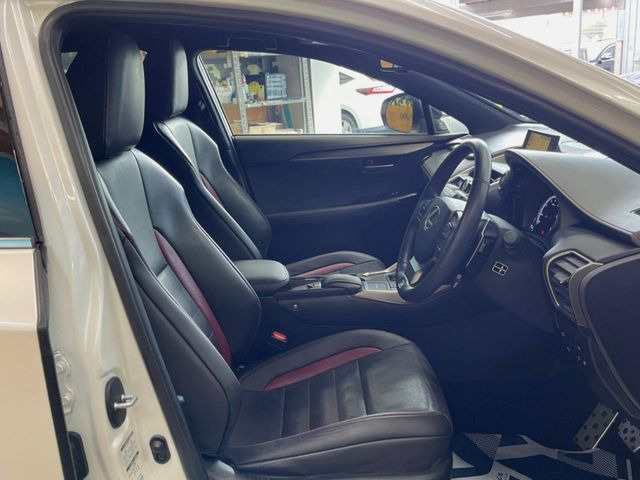 �y��p�X�|�[�c�V�[�g�z�z�[���h���ɗD��A�J�[�u���̑̂������}�����Ă���܂��B�܂��A�̂Ƀt�B�b�g���邩�獘��w�������ɂ����A�����O�h���C�u�⍂�����s�ł����K�ɂ��߂������������܂���