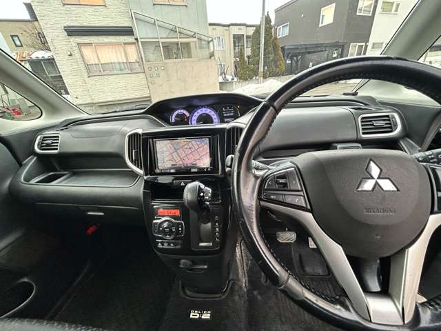 �i�r�������A�[���������y�E�f���������y���݂��������B