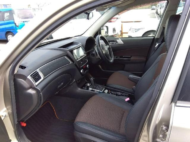 エクシーガクロスオーバー72.5i アイサイト 4WD