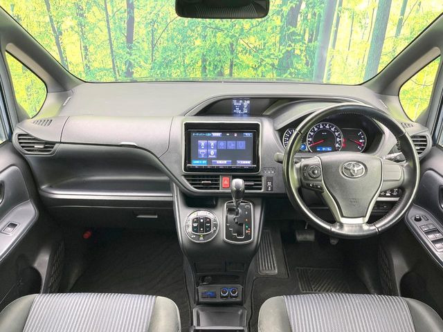 ヴォクシー2.0 ZS 煌