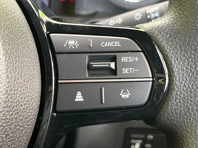 �y�A�_�v�e�B�u�N���[�Y�R���g���[���z�������H�ł̒��������s���y��!!�����ő��x��ۂN���[�Y�R���g���[�����A�Փˌy���V�X�e���ƘA�g���A�O���̎ԗ������m���ĎԊԂ�ۂ悤�ɑ��x���߂��Ă���܂�!!