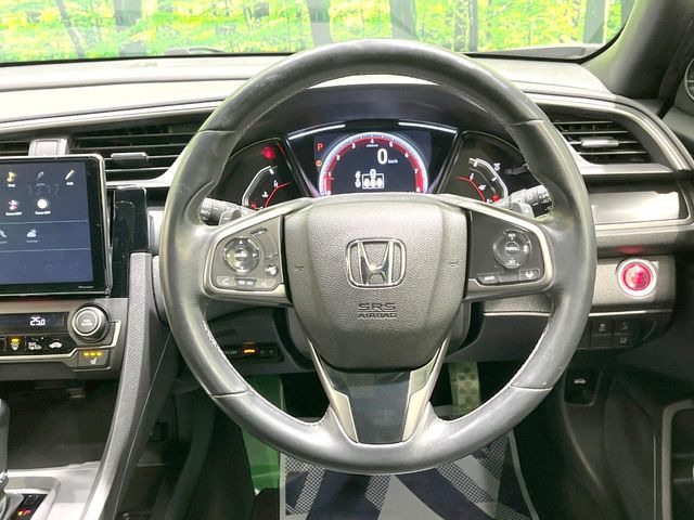 �y�X�e�A�����O�X�C�b�`�z�^�]���A�O������ڐ������炷���ƂȂ��A�I�[�f�B�I���̑��삪�\�ȕ֗��@�\!���S&���K�ȃh���C�u�����o���Ă���܂���