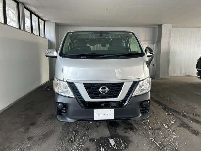 NV350キャラバン2.5 DX ロング ディーゼル 4WD