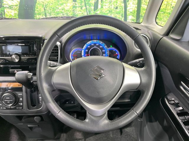 �y�����v�����X�e�A�����O�z�㎿�Ȋv���g�p���邱�ƂŁA��ɂ����������݂ƂĂ��^�]���₷���n���h���ł���