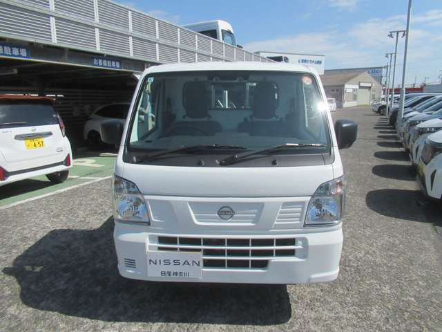 クリッパートラックDX セーフティパッケージ 4WD