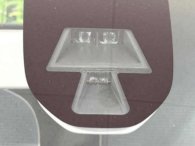 �y�X�Y�L �Z�[�t�e�B�T�|�[�g�z���s���ɑO���̎ԗ�����F�����A�Փ˂������Ȏ��͌x��ƃu���[�L�ŏՓˉ���Ɣ�Q�y�����A�V�X�g�B�����S�Ƀh���C�u�����y���݂��������܂��B