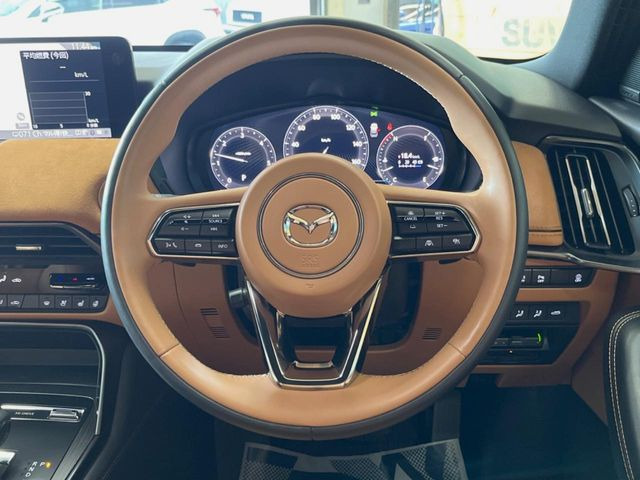 �y�����v�����X�e�A�����O�z�㎿�Ȋv���g�p���邱�ƂŁA��ɂ����������݂ƂĂ��^�]���₷���n���h���ł���