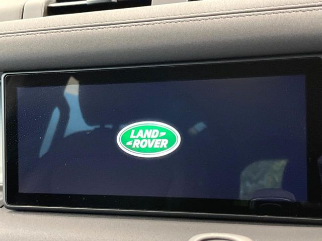 �y11.4�C���`�I�I�^�i�r�z���莝���̃X�}�[�g�t�H���Ƃ̘A�g�ŁA�i�r�≹�y�Đ��ȂǊe��A�v�����g�p�\�B�X�}�z�ɋ߂����o�ł��g�����������܂���