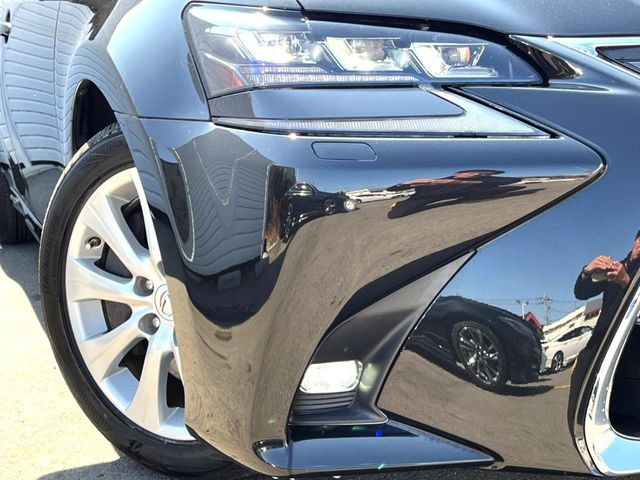 �y�O��LED�w�b�h���C�g�z�X�^�C���b�V���Ȍ����ڂ̎O��LED�w�b�h���C�g�𑕔���X�^�C�������łȂ��A��Ԃ̑��s�����E�ǍD�ň��S���Ă���肢�������܂��B