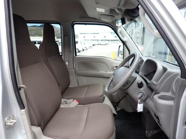 �t�����g�V�[�g�A��ԗǍD�ň��S�ł��B�傫�ȉ�����Ȃ����S�ł�