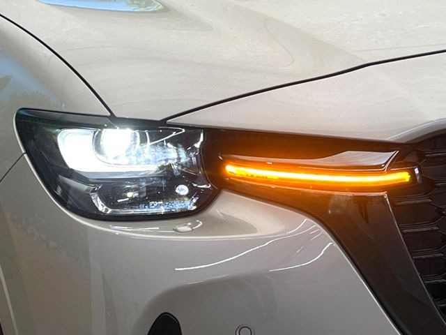 �yLED�w�b�h���C�g�z���V����ԑ��s�����ǍD�Ȏ��E���m�ۂ����S���ĉ^�]�ł��鍂�P�xLED�w�b�h���C�g�𑕔�!�_�����x�������A����d�͂��}�����Ă��܂��B