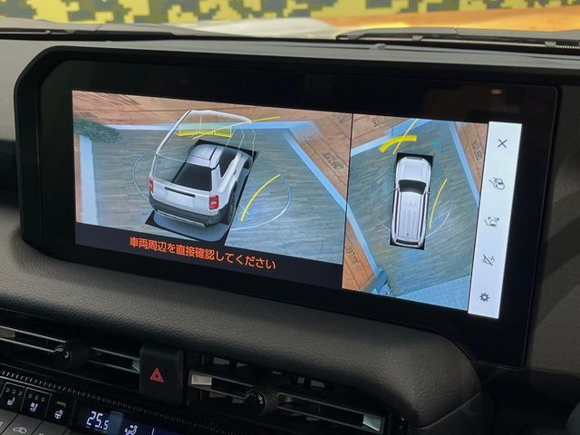 �y�p�m���~�b�N�r���[���j�^�[�z��p�̃J�����ɂ��A�ォ�猩���낵���悤�Ȏ��_��360�x�N���}�̎��͂��m�F���邱�Ƃ��ł��܂������p�������m�F���₷���A�����ꏊ�ł̐؂�Ԃ��⒓�Ԃ��X���[�Y�ɍs���܂��B