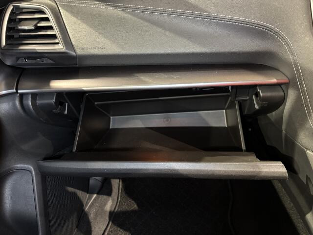 �^�]�̃T�|�[�g�̃N���[�Y�R���g���[���@�\�t��