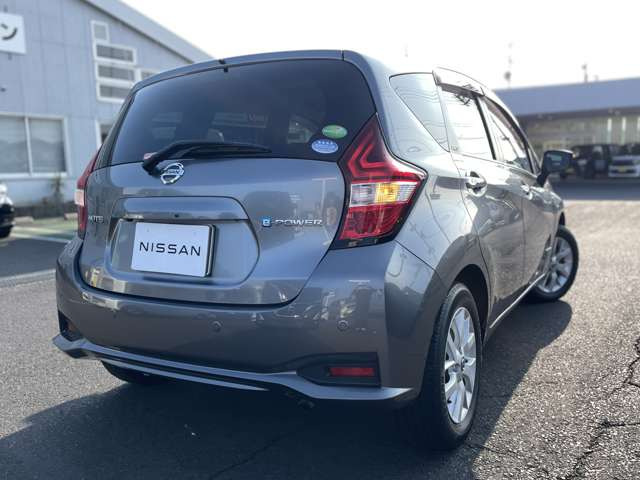 ノート1.2 e-POWER X FOUR Vセレクション 4WD