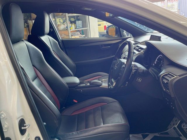 �y��p�X�|�[�c�V�[�g�z�z�[���h���ɗD��A�J�[�u���̑̂������}�����Ă���܂��B�܂��A�̂Ƀt�B�b�g���邩�獘��w�������ɂ����A�����O�h���C�u�⍂�����s�ł����K�ɂ��߂������������܂���