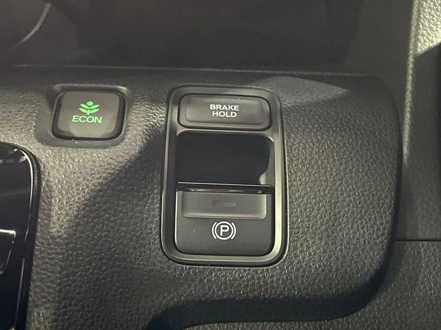 �y�d���p�[�L���O�u���[�L�z�p�[�L���O�u���[�L�͕֗��ȓd����!�{�^����ő���ł��A�A�N�Z���𓥂߂Ύ����ŉ�������܂��􃌃o�[��y�_���������̂ŉ^�]�ȉ����������肵�܂��ˁ�