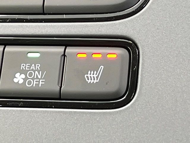 �y�V�[�g�q�[�^�[�z�������ɏd�󂷂�V�[�g�q�[�^�[!�G�A�R����葁�����܂��Ă����̂Ŋ�����̐l�����S�ł��ˁ�G�A�R���̉����͊������邩����A�Ƃ������ɂ����������߂ł��B