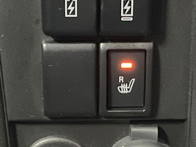 �y�V�[�g�q�[�^�[�z�������ɏd�󂷂�V�[�g�q�[�^�[!�G�A�R����葁�����܂��Ă����̂Ŋ�����̐l�����S�ł��ˁ�G�A�R���̉����͊������邩����A�Ƃ������ɂ����������߂ł��B