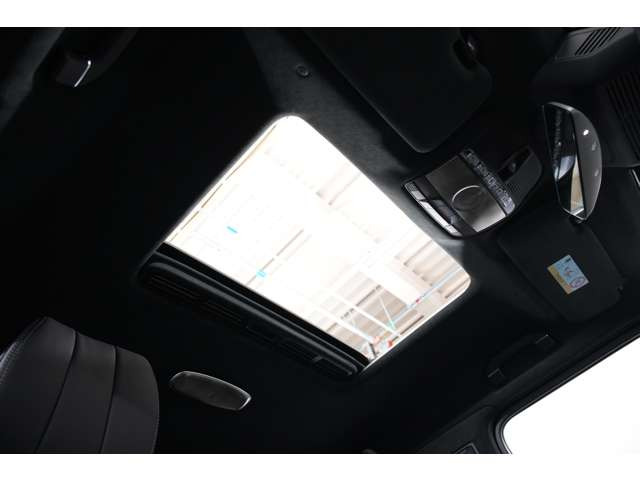 -�u���b�N�X���[�N�d�l:�w�b�h���C�g�A�e�[�����C�g�A�E�C���J�[ -&ldquo;G&rdquo;���S���h�A�{�^��(�u���b�N)