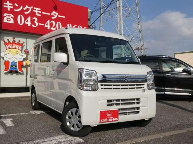 ���Ђł͂��q�l�Ɉ��S���Ē��ÎԂ�I��ł��������ׂɏ��o�����z�\�������{���Ă���܂�!