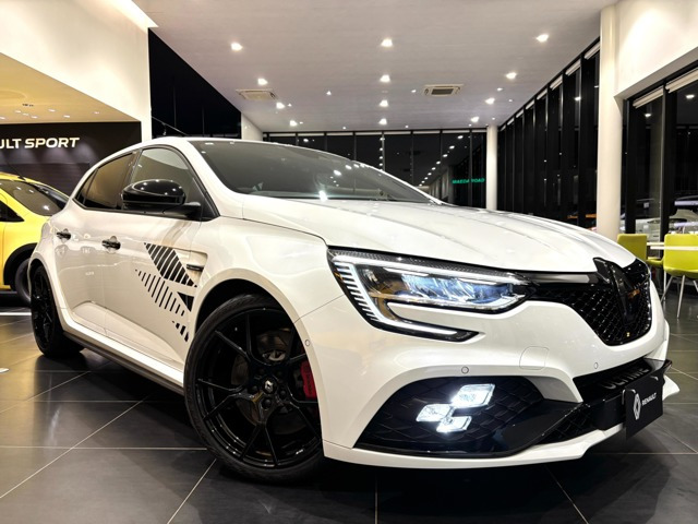 メガーヌスポール ウルティム MT