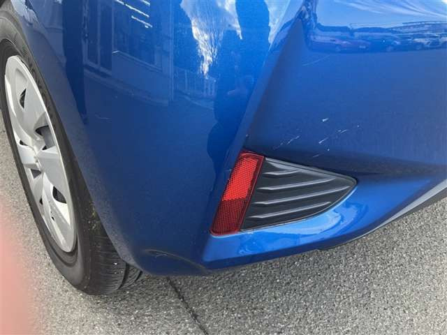 ヴィッツ1.5 ハイブリッド F