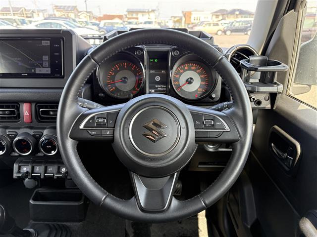 ジムニーシエラ1.5 JC 4WD