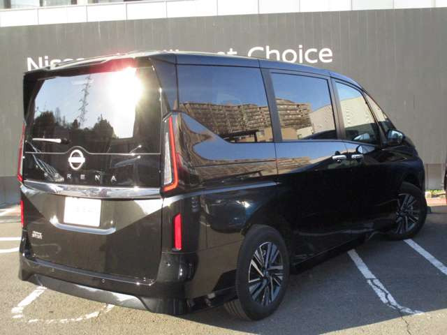 セレナ2.0 ハイウェイスターV