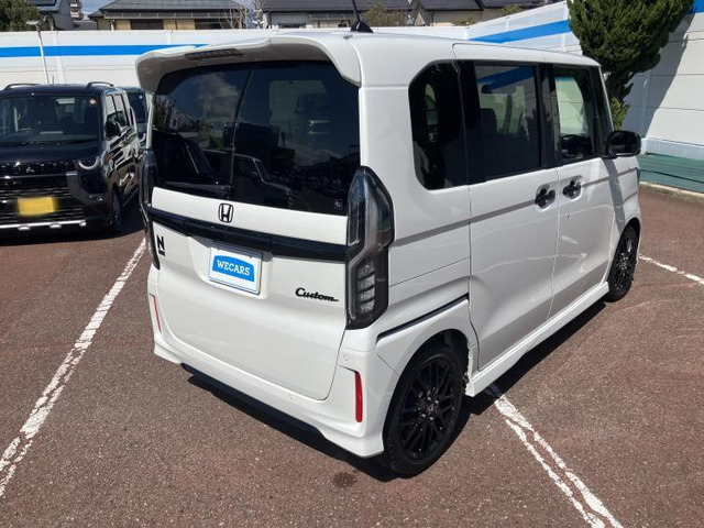 N-BOXカスタムL ターボ スタイルプラス ブラック