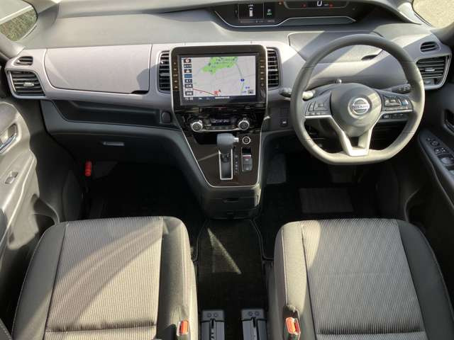 セレナ2.0 ハイウェイスターV