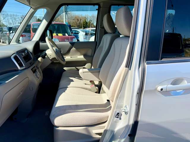 ���������ԑ����W�����ł�!���̋@��ɐ��񂲗��X������!