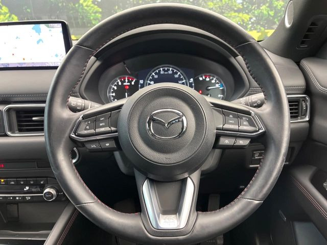 �y�����v�����X�e�A�����O�z�㎿�Ȋv���g�p���邱�ƂŁA��ɂ����������݂ƂĂ��^�]���₷���n���h���ł���