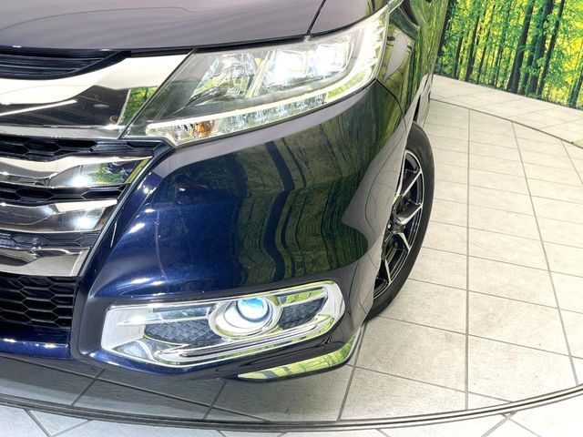 �yLED�w�b�h���C�g�z���V����ԑ��s�����ǍD�Ȏ��E���m�ۂ����S���ĉ^�]�ł��鍂�P�xLED�w�b�h���C�g�𑕔�!�_�����x�������A����d�͂��}�����Ă��܂��B