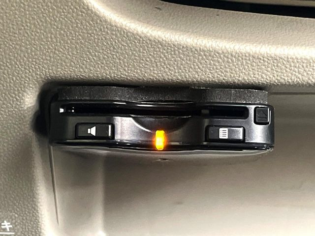 【ETC】高速道路の料金所をストレスなく通過!話題のスポットやサービスエリアに多い「スマートIC」利用時は必須のアイテムです。当店でセットアップを実施、ご納車当日からすぐにご利用いただけます!