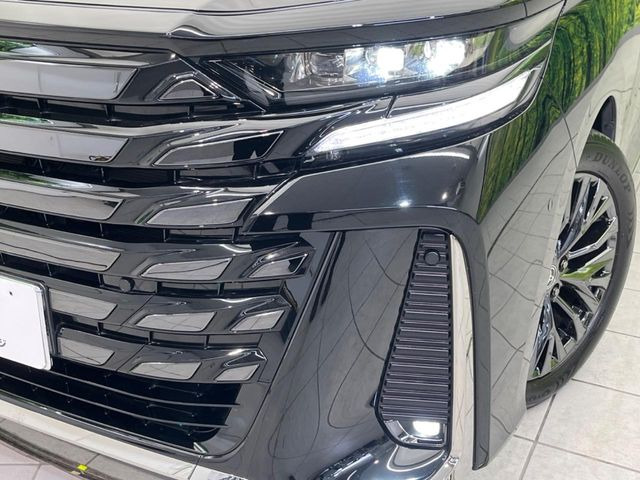 �yLED�w�b�h���C�g�z���V����ԑ��s�����ǍD�Ȏ��E���m�ۂ����S���ĉ^�]�ł��鍂�P�xLED�w�b�h���C�g�𑕔�!�_�����x�������A����d�͂��}�����Ă��܂��B