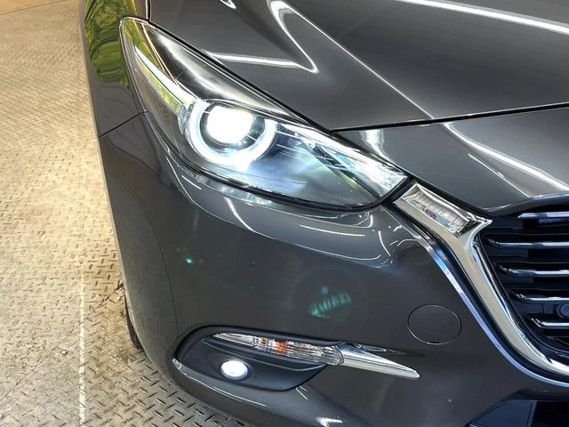 �yLED�w�b�h���C�g�z���V����ԑ��s�����ǍD�Ȏ��E���m�ۂ����S���ĉ^�]�ł��鍂�P�xLED�w�b�h���C�g�𑕔�!�_�����x�������A����d�͂��}�����Ă��܂��B