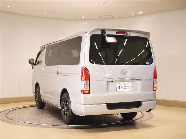 ハイエースバン3.0 スーパーGL ロング ディーゼル 4WD