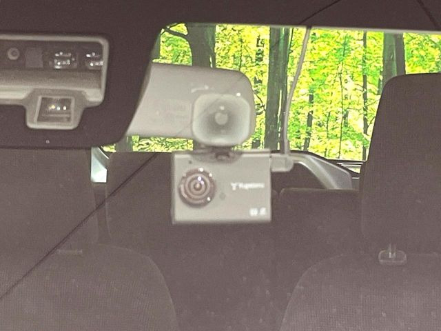 �y�h���C�u���R�[�_�[�z�h���C�u���R�[�_�[����!���s���͂������A������^�]�⎖�̂ɑ��������ہA�f���ŋL�^���A����̃��X�N�ɔ����܂��B���L�^�pSD�J�[�h�͂��q�l�����g�ł��������������K�v������܂��B