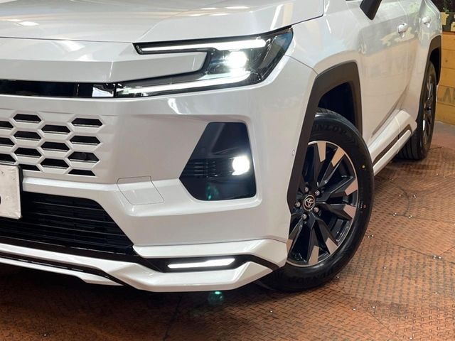 �yLED�w�b�h���C�g�z���V����ԑ��s�����ǍD�Ȏ��E���m�ۂ����S���ĉ^�]�ł��鍂�P�xLED�w�b�h���C�g�𑕔�!�_�����x�������A����d�͂��}�����Ă��܂��B