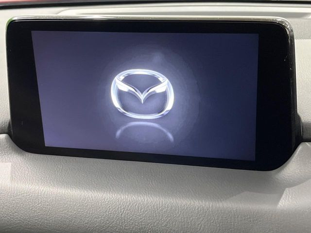 �y�����i�r�z�l�C�̏����i�r�𑕔����Ă���܂��B�i�r�̎g���₷���͂������A�I�[�f�B�I�@�\���[��!�L�����v�◷�s�͂������A�ʋ΂┃�����ȂǕ��i�̃h���C�u���y�����Ȃ�͂���