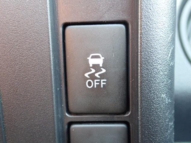 �y������h�~�@�\�z���s���ɕs����ȏ�ԂɂȂ����N���}�𐧌䂵�Ĉ��肳���邽�߂̃V�X�e���ł��B