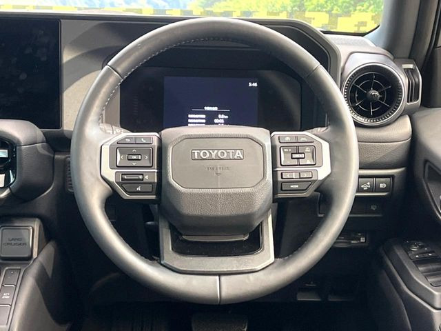 �y�����v�����X�e�A�����O�z�㎿�Ȋv���g�p���邱�ƂŁA��ɂ����������݂ƂĂ��^�]���₷���n���h���ł���