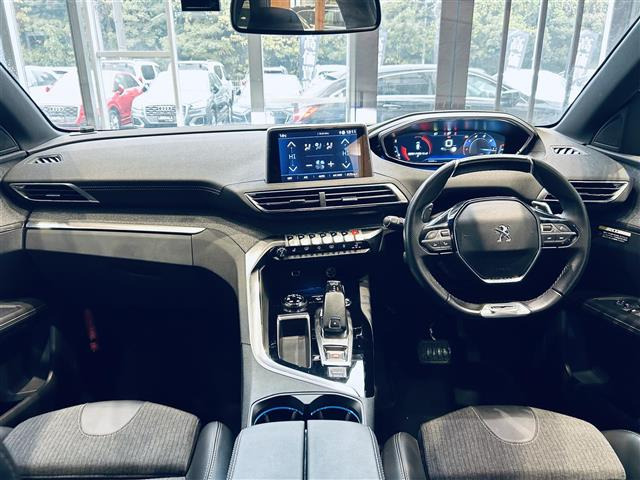 3008GTライン ブルーHDi