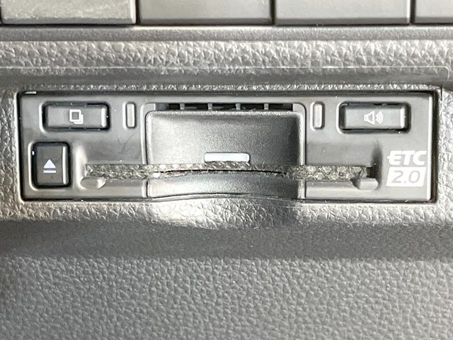 【ETC】高速道路の料金所をストレスなく通過!話題のスポットやサービスエリアに多い「スマートIC」利用時は必須のアイテムです。当店でセットアップを実施、ご納車当日からすぐにご利用いただけます!