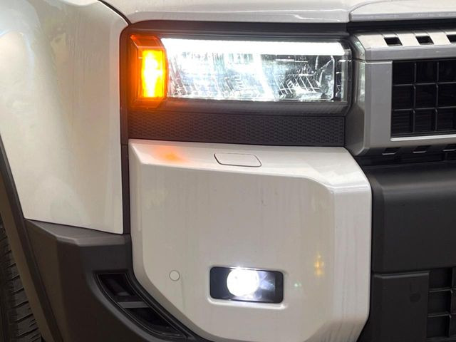 �yLED�w�b�h���C�g�z���V����ԑ��s�����ǍD�Ȏ��E���m�ۂ����S���ĉ^�]�ł��鍂�P�xLED�w�b�h���C�g�𑕔�!�_�����x�������A����d�͂��}�����Ă��܂��B