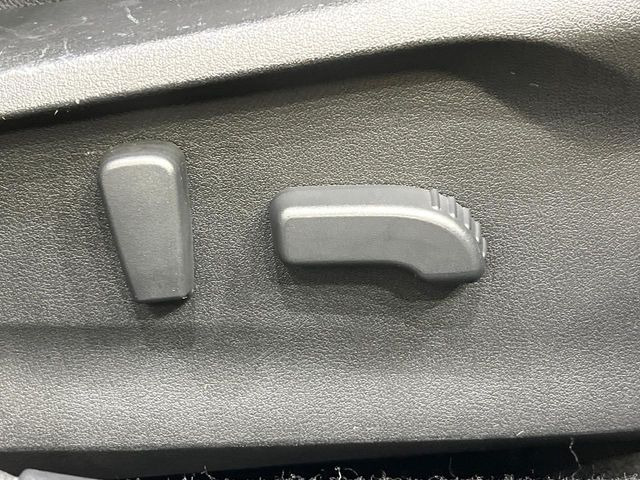 �y�p���[�V�[�g�z�X�C�b�`��ŊȒP�ɃV�[�g�̔��������\!�d��������͂�����܂���!���K�ȃV�[�g�|�W�V�����ɃZ�b�g���āA���K�ȃh���C�u�����y���݂��������B