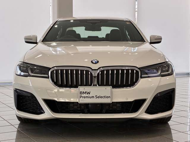 5シリーズセダン523d xドライブ Mスポーツ 40thアニバーサリー エディション 4WD