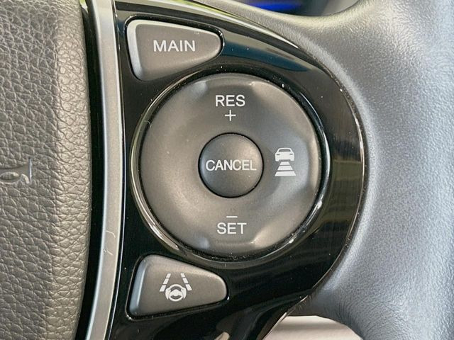 �y�A�_�v�e�B�u�N���[�Y�R���g���[���z�������H�ł̒��������s���y��!!�����ő��x��ۂN���[�Y�R���g���[�����A�Փˌy���V�X�e���ƘA�g���A�O���̎ԗ������m���ĎԊԂ�ۂ悤�ɑ��x���߂��Ă���܂�!!