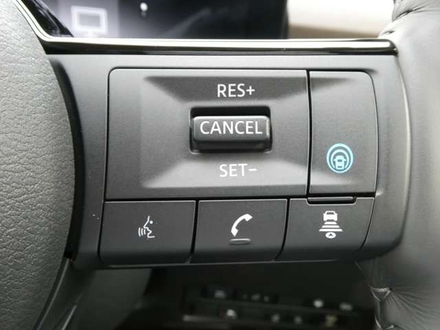 セレナ1.4 e-POWER ハイウェイスターV