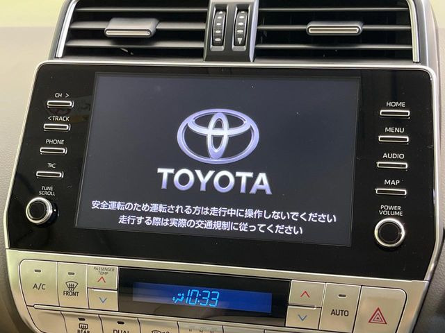 �y���[�J�[����9�^�i�r�z�C���e���A�ɗn�����ރX�^�C���b�V���ȁu��p�݌v�v���[�J�[�i�r�𑕔��􎋔F���⑀�쐫�ȂǊ�{���\�ɂ��D��A���㎿�ȃJ�[���C�t�����y���݂��������܂��B